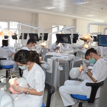 ÇOMÜ'ye Yeni Bİr Fakülte: Diş Hekimliği Fakültesi 