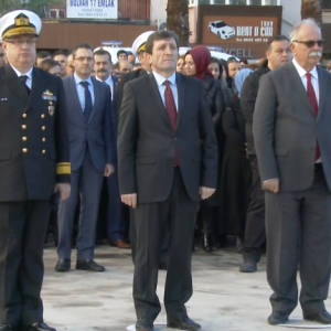 Rektör Acer, Valiliğin Cumhuriyet Meydanı’nda Düzenlediği 10 Kasım Törenine Katıldı 