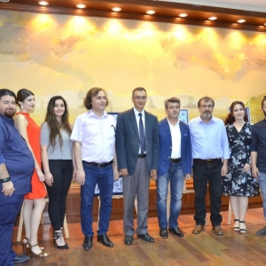 Rektör Yardımcısı Prof. Dr. Süha Özden, Geleneksel Türk Sanatları Sergisinin Açılışına Katıldı 