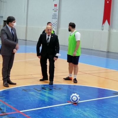 Bağımlı Olma Sporcu Ol Futsal Turnuvası Başladı