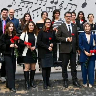 Rektörle Face2Face Sohbetler: Eğitim Fakültesi ve Müzik ve Sahne Sanatları Öğrenci Temsilcileri ile Buluşma Gerçekleştirildi